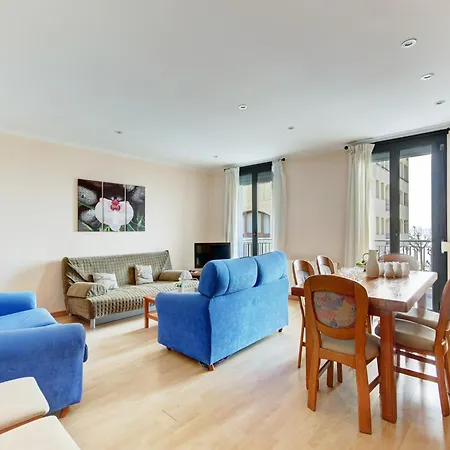 Apartment In Location *